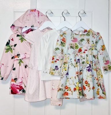 Girl's Clothes